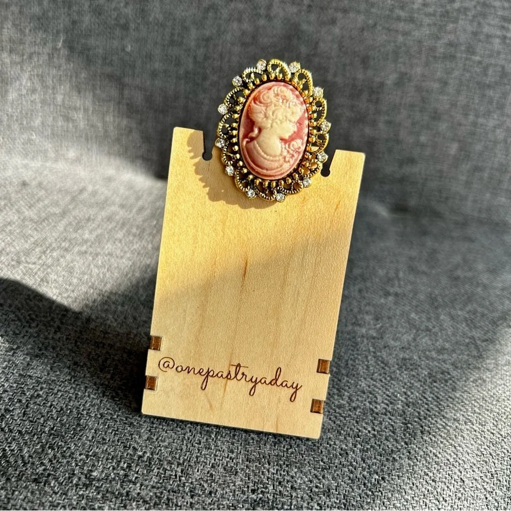Sparkly Cameo Brooch Pin, Rhinestone Filigree Edging Detail, Red, Pink, Gold